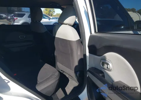 2015 Kia Soul from USA, damaged, VIN KNDJN2A28F7139777